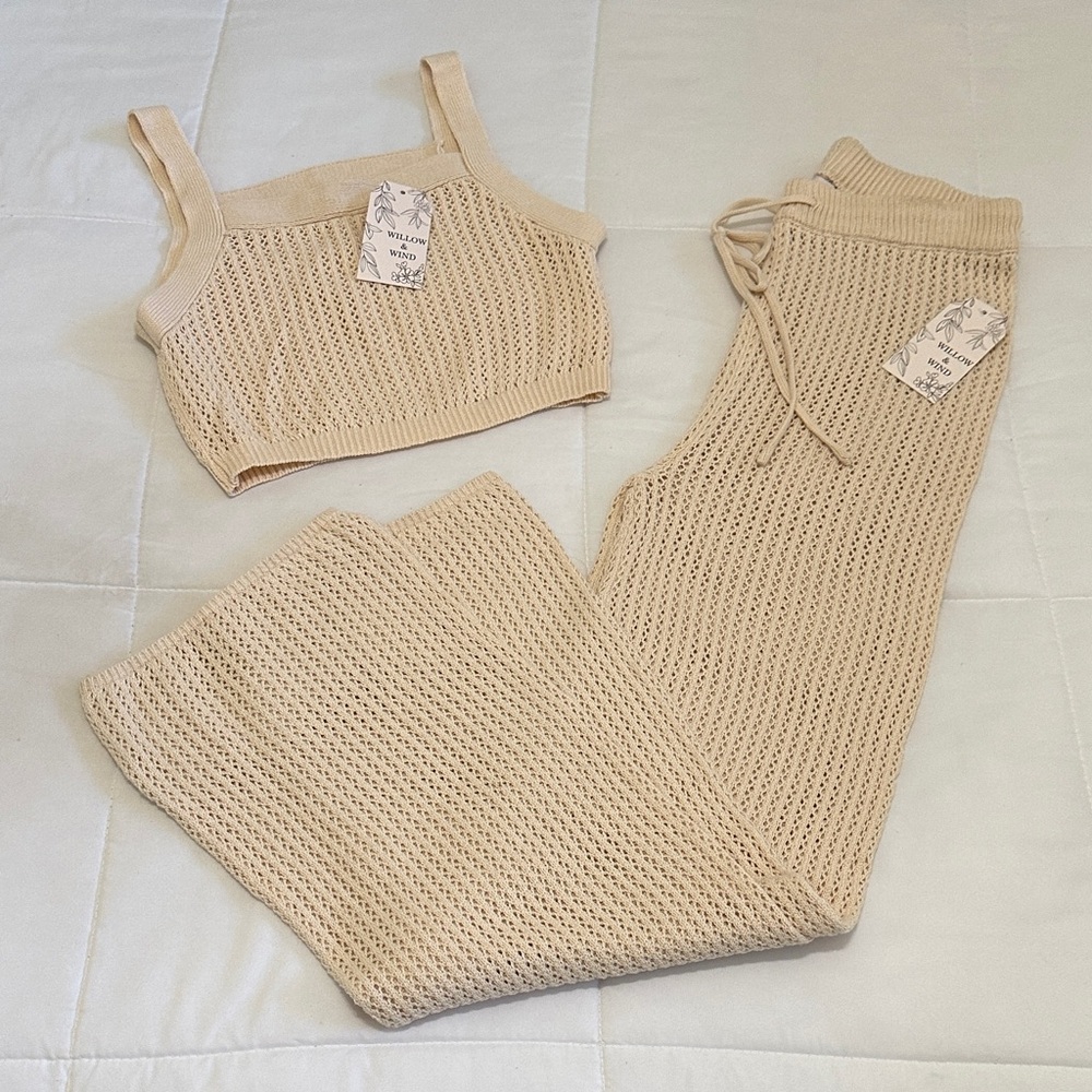 Elegant Beige Knit Pantsuit for Women